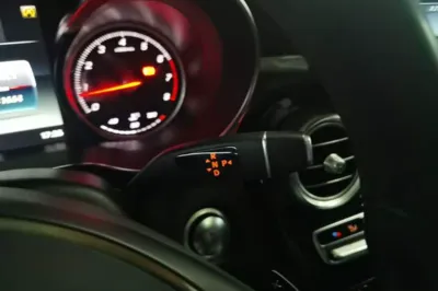 Mercedes-Benz GLC Coupe 2019, 131700 км, за 17362 USD - фото 21