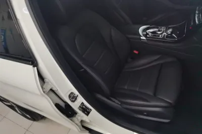 Mercedes-Benz GLC Coupe 2019, 131700 км, за 17362 USD - фото 24