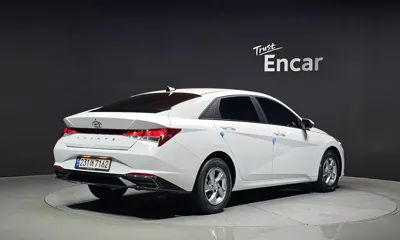 Hyundai Avante 2021, 36720 км, за 11636.22 USD