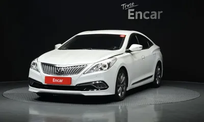 Hyundai Grandeur · 2015 год