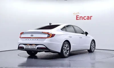 Hyundai Sonata 2020, 89354 км, за 11523.17 USD