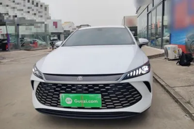 BYD Qin Plus 2025, 39300 км, за 10199 USD