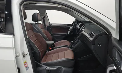 Volkswagen Tiguan 2023, 43933 км, за 17889.69 USD - фото 12