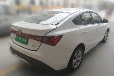 MG GT 2016, 90400 км, за 4033 USD