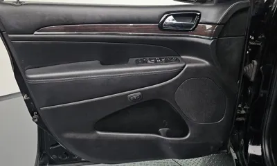 Jeep Cherokee 2019, 114582 км, за 11068.41 USD - фото 24