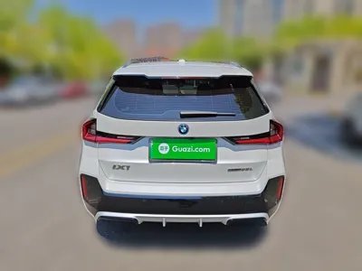 BMW iX1 2023, 14700 км, за 20978 USD
