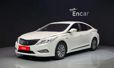Hyundai Grandeur · 2015 год