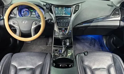 Hyundai Grandeur 2015, 106732 км, за 5960.26 USD - фото 7