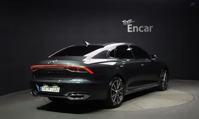 Hyundai Grandeur 2022, 15875 км, за 16604.8 USD