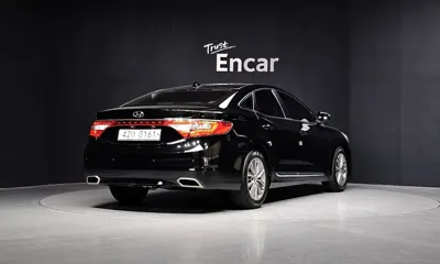 Hyundai Grandeur 2016, 52419 км, за 5789.75 USD