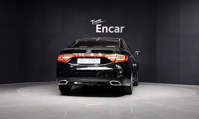 Hyundai Grandeur 2016, 52419 км, за 5789.75 USD