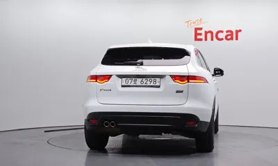 Jaguar F-Pace 2018, 113004 км, за 9511.62 USD