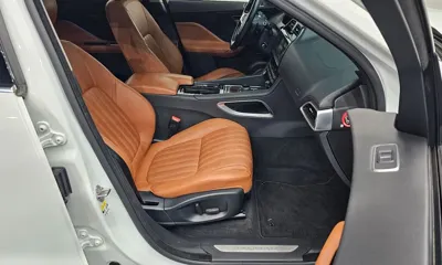 Jaguar F-Pace 2018, 113004 км, за 9511.62 USD - фото 11