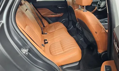 Jaguar F-Pace 2018, 113004 км, за 9511.62 USD - фото 26