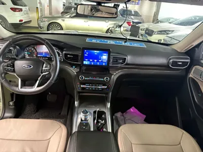 Ford Explorer 2020, 92156 км, за 16186.69 USD - фото 7