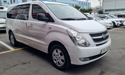 Hyundai Starex 2015, 65125 км, за 7643.77 USD