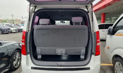 Hyundai Starex 2015, 65125 км, за 7643.77 USD
