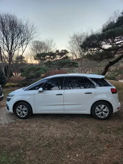 Citroen-DS C4 Picasso 2018, 67800 км, за 8131.68 USD - фото 6