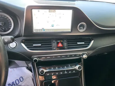 Hyundai Grandeur 2018, 186746 км, за 6907.73 USD - фото 9