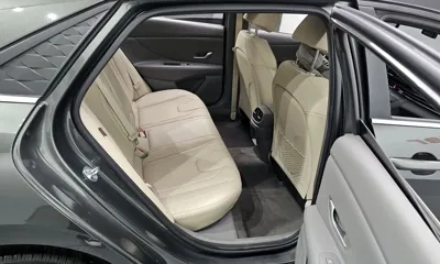 Hyundai Avante 2024, 50853 км, за 12355.47 USD - фото 12