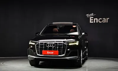 Audi Q7 2021, 63592 км, за 35209.77 USD