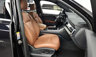 Audi Q7 2021, 63592 км, за 35209.77 USD - фото 11