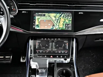 Audi Q7 2021, 63592 км, за 35209.77 USD - фото 14