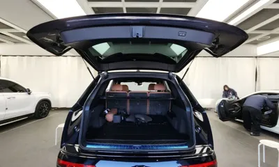 Audi Q7 2021, 63592 км, за 35209.77 USD - фото 20