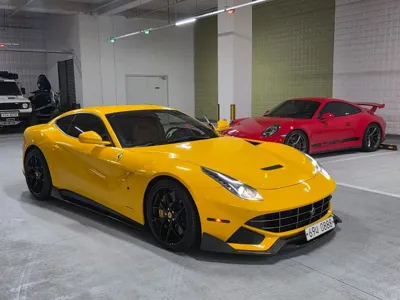 Ferrari F12 Berlinetta 2016, 22000 км, за 181173.69 USD