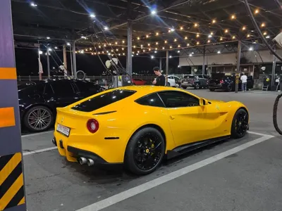 Ferrari F12 Berlinetta 2016, 22000 км, за 181173.69 USD - фото 6