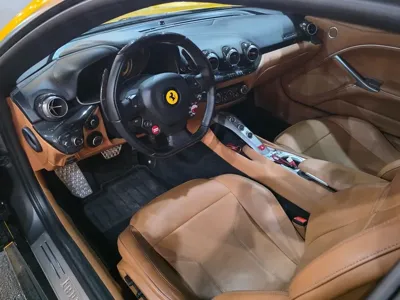 Ferrari F12 Berlinetta 2016, 22000 км, за 181173.69 USD - фото 10