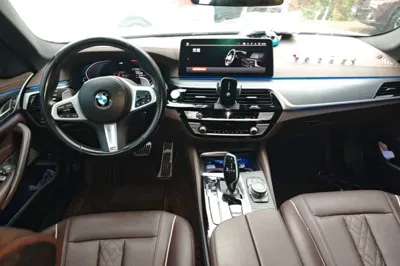 BMW 5 Series 2022, 75300 км, за 34953 USD - фото 12