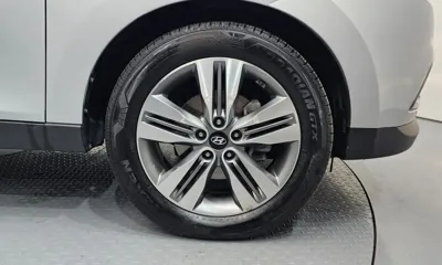 Hyundai Tucson 2015, 114027 км, за 5616.12 USD