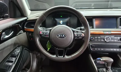 Kia K7 2017, 117418 км, за 8074.04 USD - фото 13