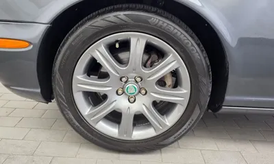 Jaguar XJ-8 2005, 157594 км, за 12472.1 USD
