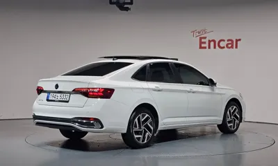 Volkswagen Jetta 2024, 5543 км, за 19364.58 USD