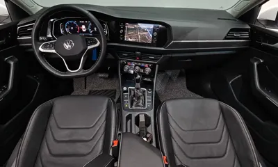 Volkswagen Jetta 2024, 5543 км, за 19364.58 USD - фото 7