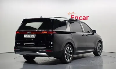 Kia Canival 2022, 126693 км, за 15536.63 USD - фото 2