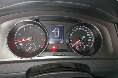 Volkswagen Golf 2016, 26800 км, за 7511 USD - фото 11