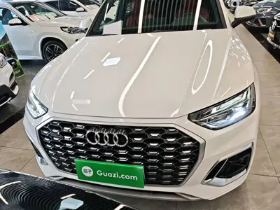 Audi Q5L Sportback 2022, 46400 км, за 28919.8 USD