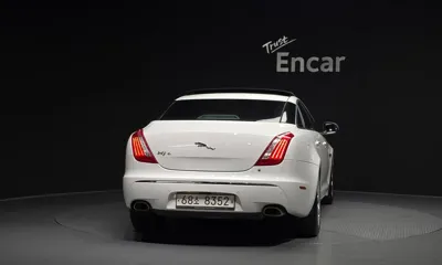 Jaguar XJ 2012, 183422 км, за 3872.92 USD