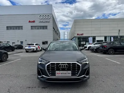 Audi Q3 2021, 76800 км, за 16054.43 USD
