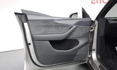 Tesla Model Y 2026, 504 км, за 48074.46 USD - фото 24
