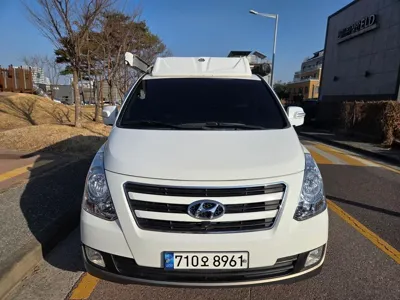 Hyundai Starex · 2016 год