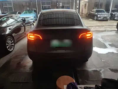Tesla Model Y 2023, 70100 км, за 23963.46 USD - фото 6