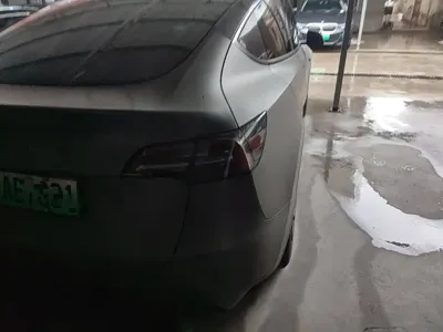 Tesla Model Y 2023, 70100 км, за 23963.46 USD - фото 8
