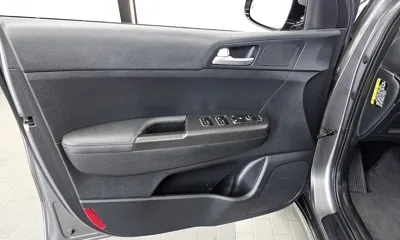 Kia Sportage 2016, 116934 км, за 5842.2 USD - фото 24