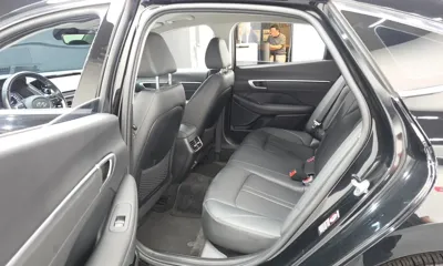Hyundai Sonata 2022, 123041 км, за 12945.63 USD - фото 11