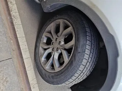 Land Rover Discovery Sport 2016, 119300 км, за 8534.27 USD - фото 6