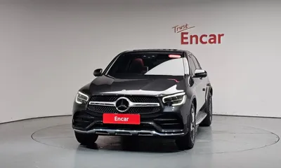 Mercedes-Benz GLC-Class 2023, 23101 км, за 33153.47 USD - фото 3